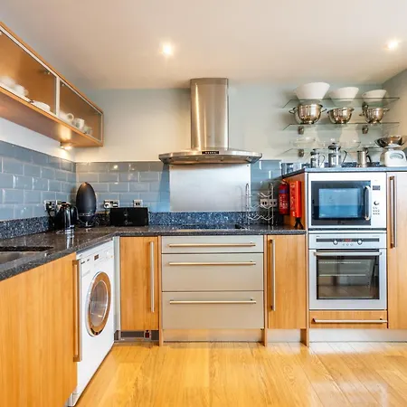 11 Stonegate Court York